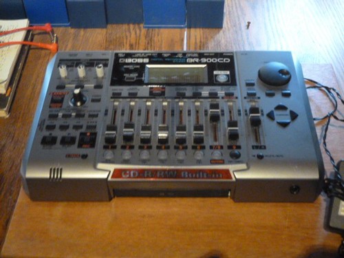 Boss 900 studio - 900,